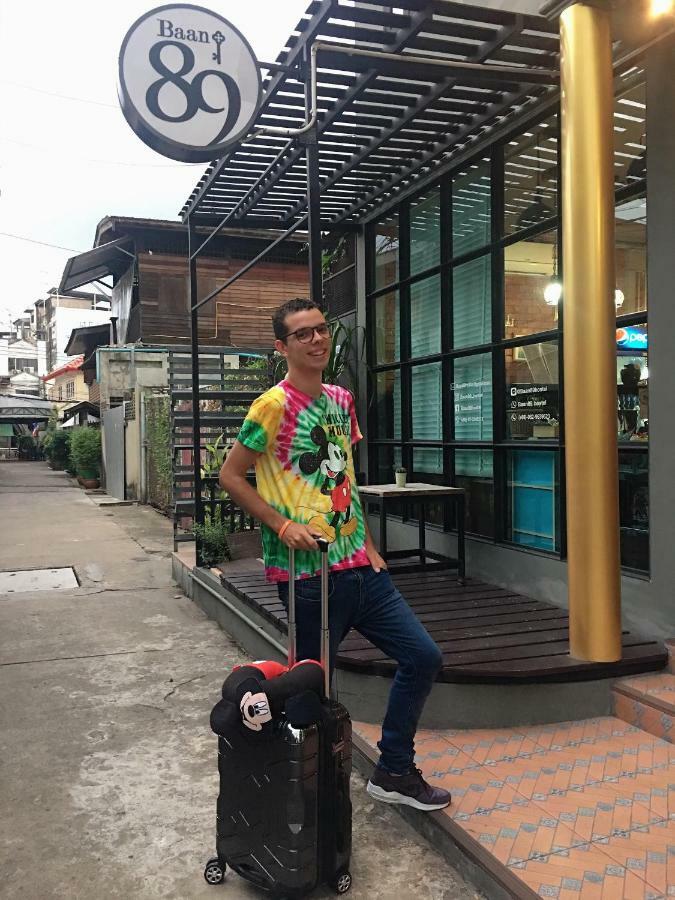 Baan 89 Hostel Bangkok Buitenkant foto